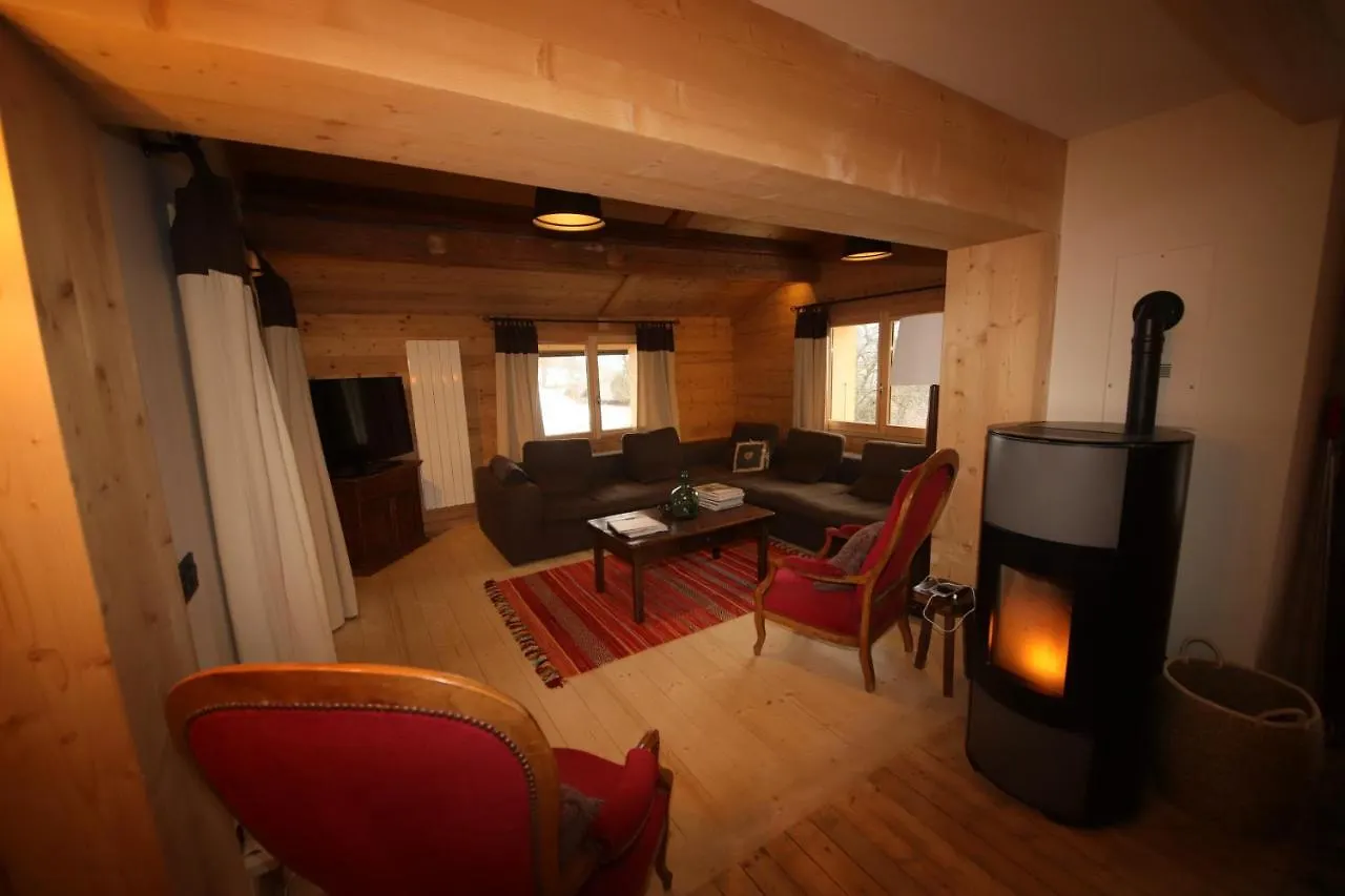 Villa Sous les Ecotagnes à Les Villards-sur-Thônes Chalet
